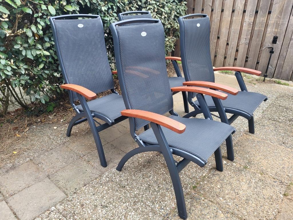 4 nog erg mooie Hartman Da Vinci verstelbare tuinstoelen, Ophalen