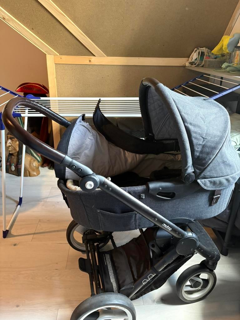 Mutsy kinderwagen, Kinderen en Baby's, Kinderwagens en Combinaties, Ophalen, Zo goed als nieuw, Mutsy