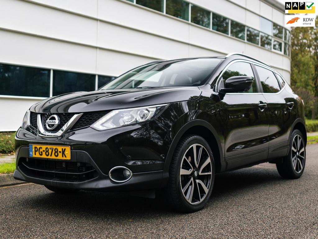 Nissan Qashqai 1.2 Tekna, NAP, PANO,Trekh, 360 CAM. Stoelvw, Auto's, Gebruikt, 4 cilinders, 116 pk, Zwart