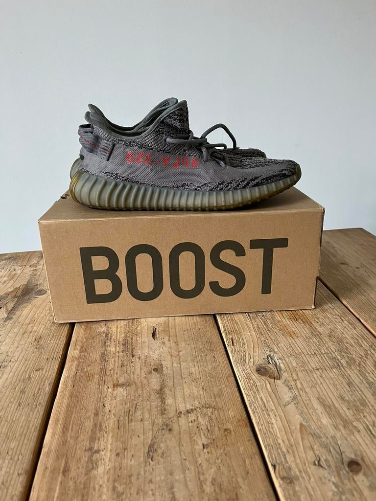 Adidas Yeezy Boost 350 V2 Beluga 2.0 maat 46 perfecte staat, Kleding | Heren, Schoenen, Overige kleuren, Ophalen of Verzenden