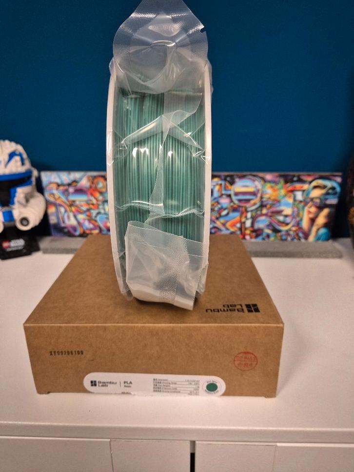 Bambu Lab PLA basic - Mistletoe green (1kg), Computers en Software, 3D-printerbenodigheden, Nieuw, Filamentrollen, Ophalen of Verzenden