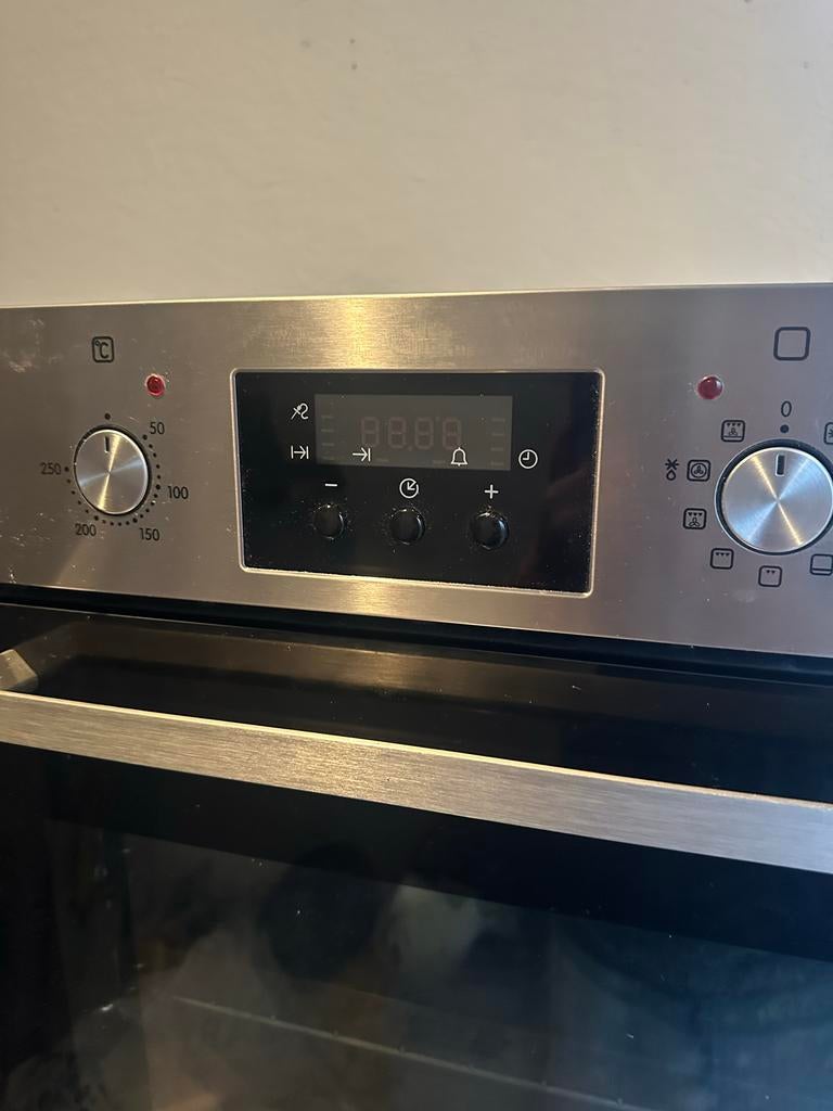 Inbouw oven, Witgoed en Apparatuur, Ovens, Gebruikt, Oven met grill, Inbouw, Ophalen