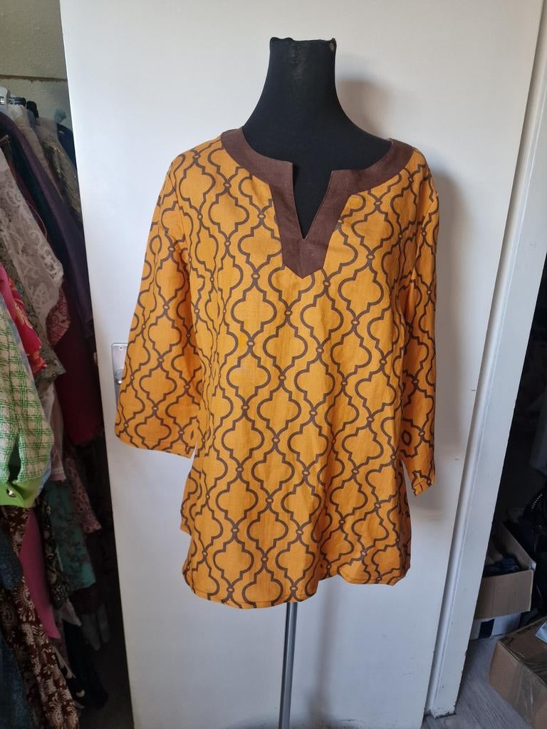 Dames top maat l, Kleding | Dames, Tops, Ophalen of Verzenden, Zo goed als nieuw, Maat 38/40 (M), Zonder mouw