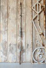 Antieke smeedijzeren trapspijl, Ophalen of Verzenden, Gebruikt