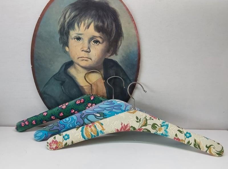 3 retro, vinyl kleerhangers, Verzamelen, Retro, Ophalen of Verzenden, Huis en Inrichting