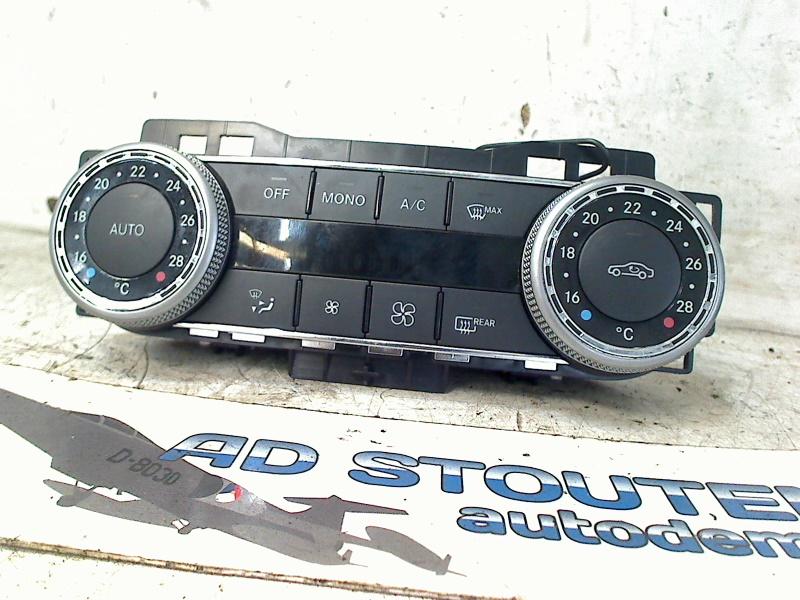 Bedieningspaneel Climate Control C Estate (S204) 2010, Gebruikt, Mercedes-Benz AG, Mercedes-Benz, Mercedesstraße 120, Stuttgart 70372, , Duitsland