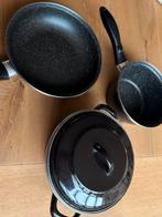 Tomado Pannenset 3 stuks: koekenpan, stoofpan, kookpan, Ophalen of Verzenden, Gebruikt, Rvs, Pannenset