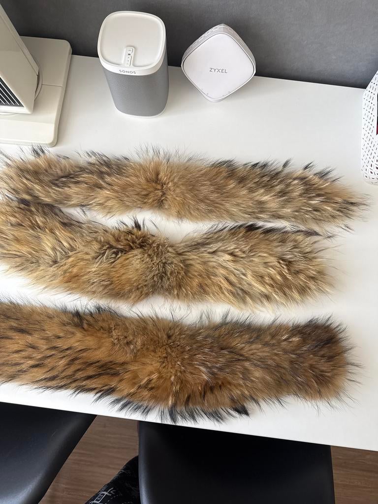 3 Echte bontjes voor muts van jas met drukkers, Kleding | Dames, Ophalen, Zo goed als nieuw