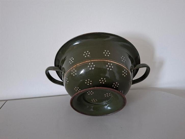 Vintage emaille vergiet donkergroen op voet, Antiek en Kunst, Antiek | Emaille, Ophalen of Verzenden