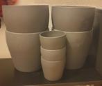 4 grote en 3 kleine IKEA planten/bloemen potten voor binnen, Ophalen, Rond, Binnen, Aardewerk
