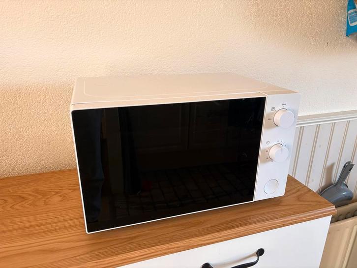 IKEA Magnetron TILLREDA in uitstekende staat, Witgoed en Apparatuur, Magnetrons, Zo goed als nieuw, Vrijstaand, Magnetron, Minder dan 45 cm