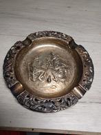 Verzilverde asbak met reliëf, Ophalen of Verzenden