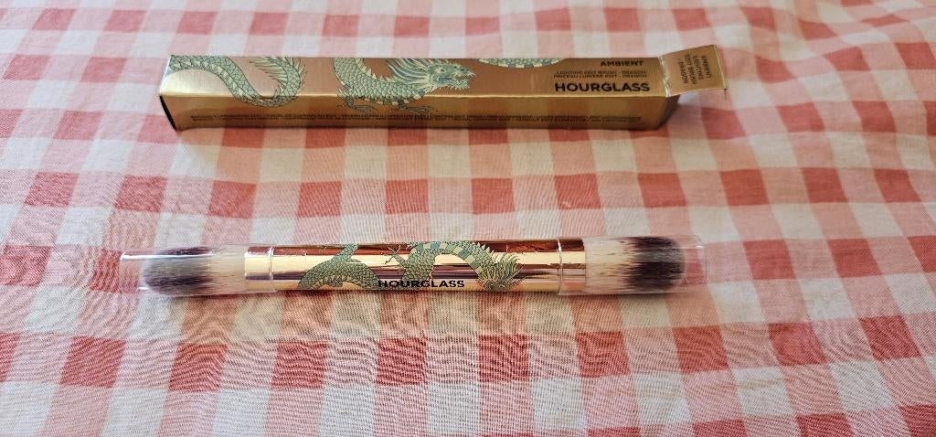 Hourglass Lighting Edit dual ended Brush - Dragon - Nieuw!, Gehele gezicht, Nieuw, Ophalen of Verzenden, Goud