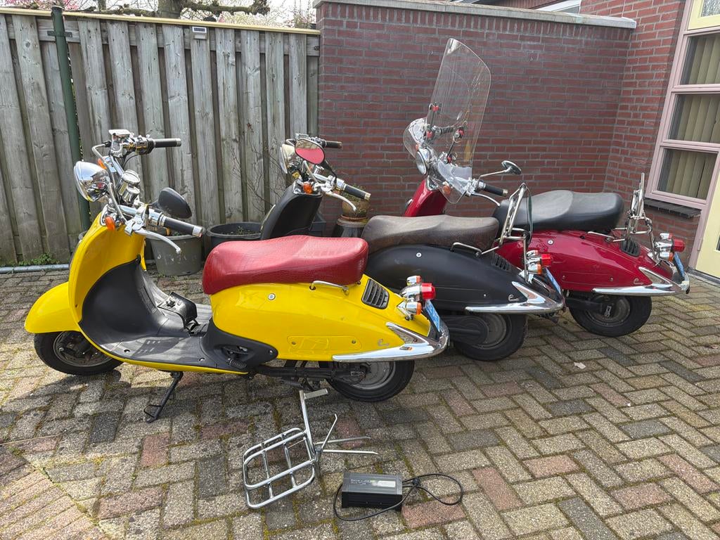 5 elektrische Ebretti scooters - Incl.laders, Ophalen, Zo goed als nieuw, Elektrisch, Overige merken