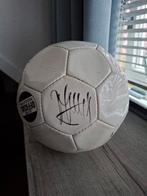 Gesigneerde bal Johan Cruyff, Maat XL, Ophalen of Verzenden, Bal