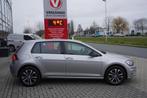 Volkswagen Golf 1.0 TSI Highline / ACC / Carplay / Camera /, Gebruikt, 49 €/maand, Handgeschakeld, Golf