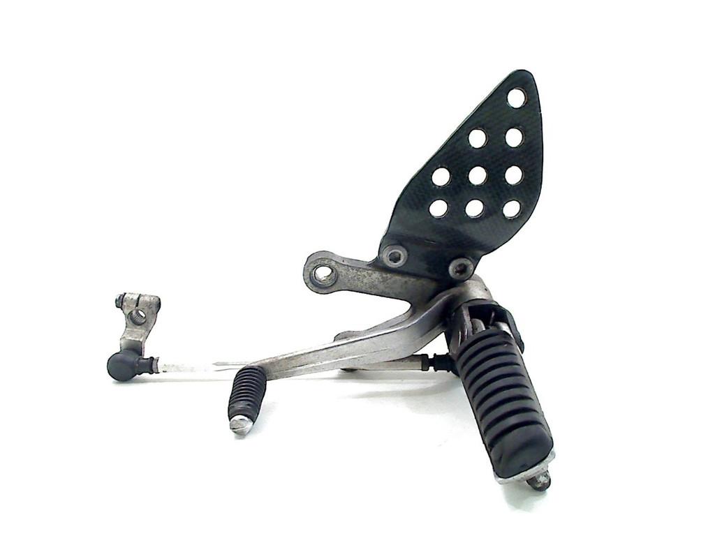 SCHETSPLAAT LINKS VOOR Kawasaki, Dhr. S. di Majo, Gebruikt, Info@cama-motorparts.nl, P.J. Troelstraweg 8 8
3144 CX  MAASSLUIS, NL