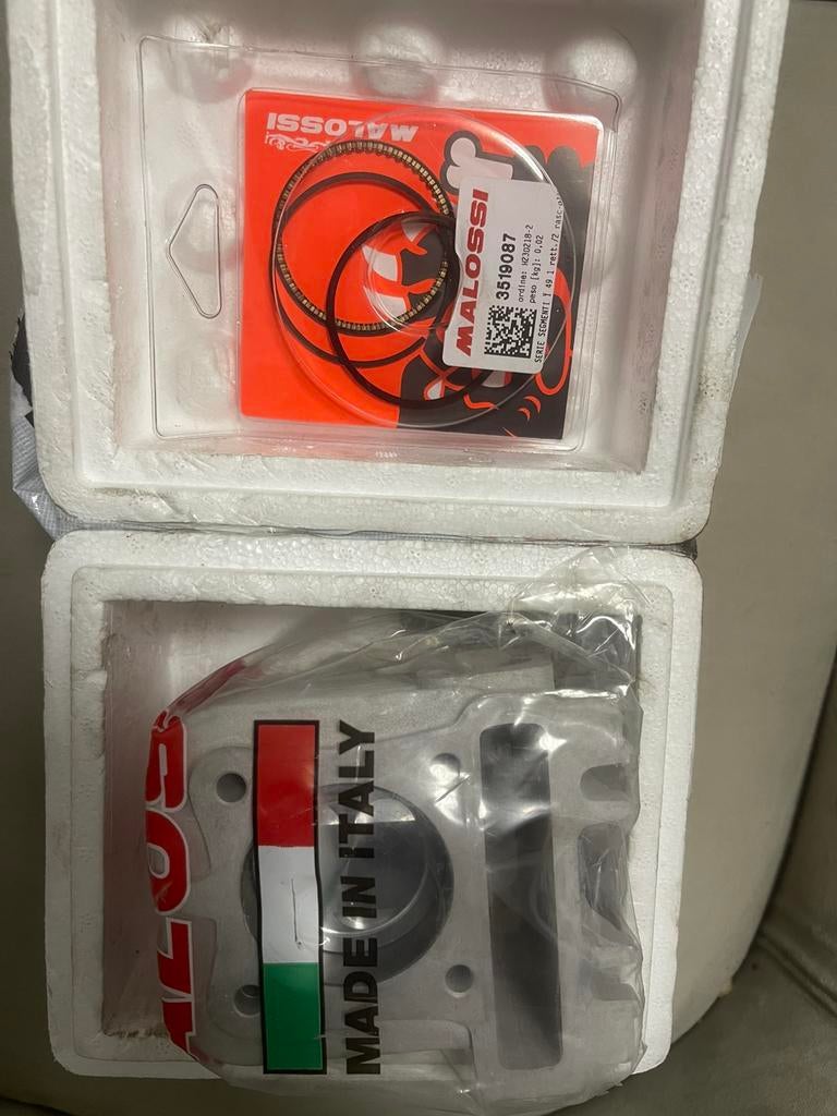 80cc cillinder malossie. NIEUW!!, Ophalen of Verzenden, Zo goed als nieuw