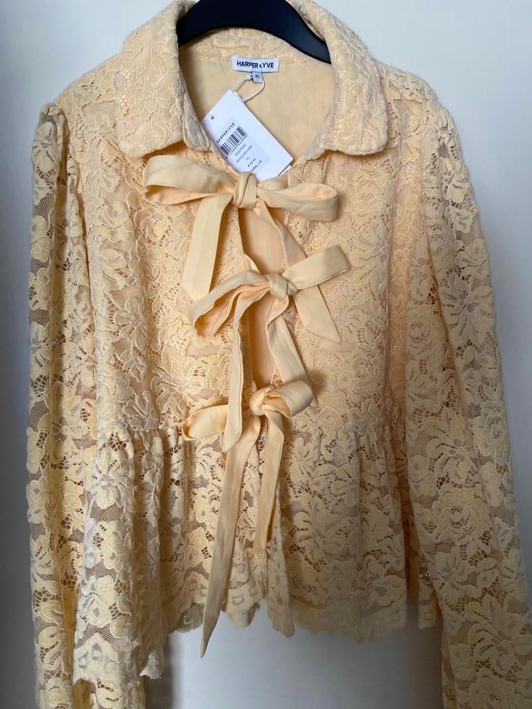 Harper&Yve kanten bloese, Kleding | Dames, Blouses en Tunieken, Verzenden, Nieuw, Maat 42/44 (L), Geel