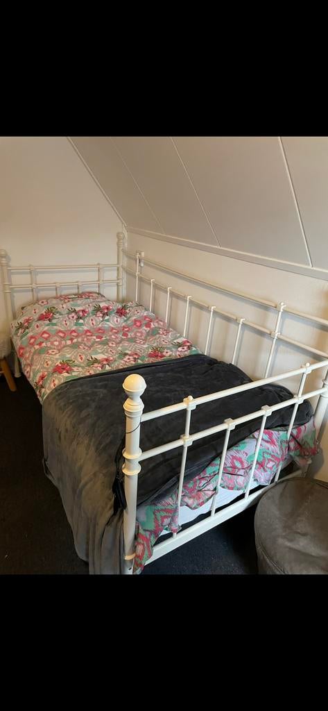 1 persoons bed meisjes, Ophalen, Gebruikt, 90 cm, Eenpersoons