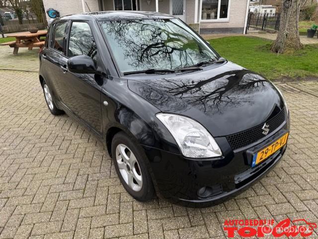 Suzuki Swift 1.3 Shogun met Airco, Auto's, Suzuki, Bedrijf, Te koop, Swift, ABS, Airbags, Airconditioning, Alarm, Centrale vergrendeling