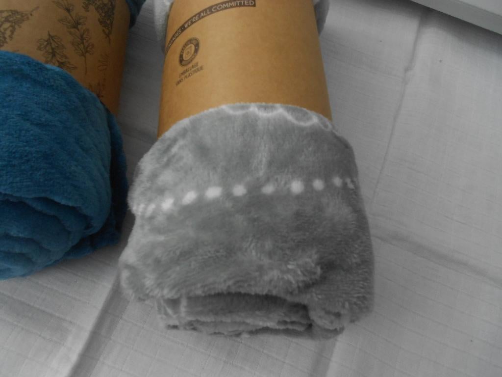 Nieuw plaid - kleur grijs, Ophalen of Verzenden, Nieuw