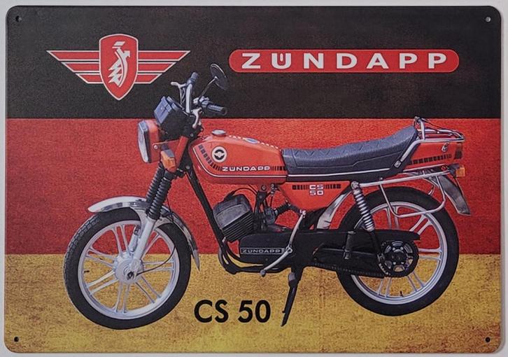 Zundapp CS50 brommer reclamebord van metaal wandbord deco, Verzamelen, Automerken, Motoren en Formule 1, Nieuw, Auto's, Ophalen of Verzenden