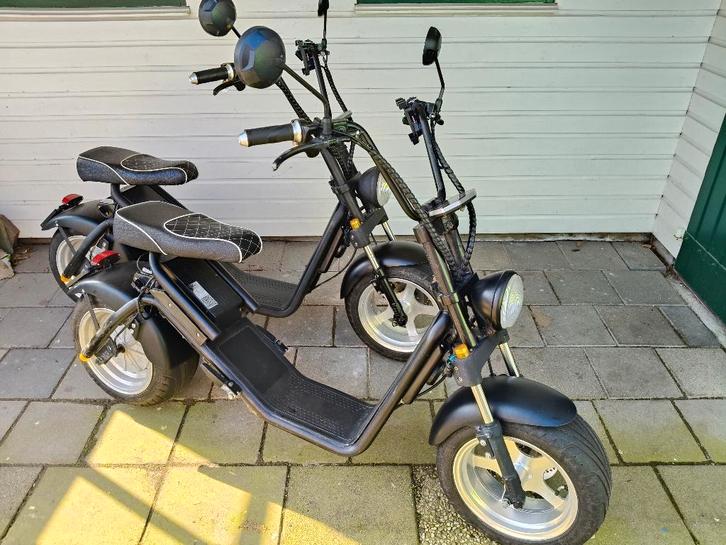 E- Chopper's.   Twee stuks, Fietsen en Brommers, Snorfietsen en Snorscooters, Zo goed als nieuw, Overige merken, Elektrisch, Ophalen of Verzenden