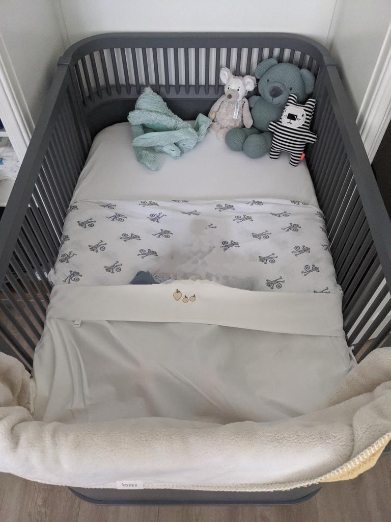 Sebra Bed - Grijs, Ophalen, Gebruikt, 70 tot 85 cm, 140 tot 160 cm