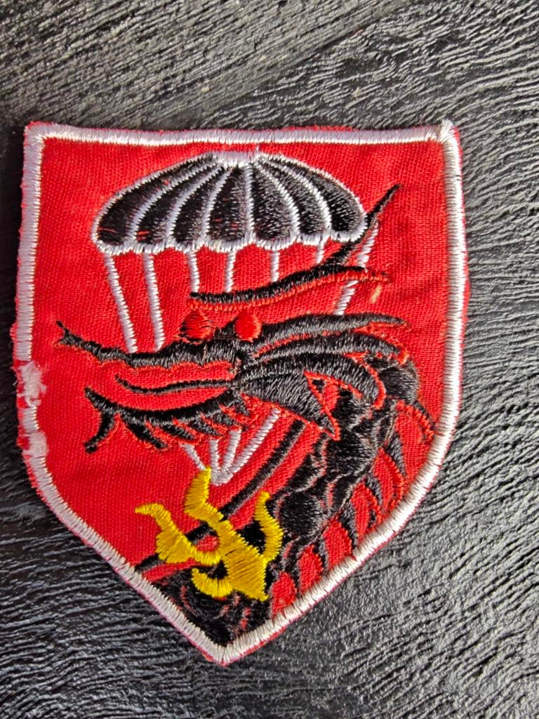 5TH SPECIAL FORCES - DRAGON PARATROOPER VIETNAM WAR PATCH, Ophalen of Verzenden, Landmacht, Amerika, Embleem of Badge