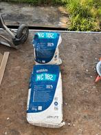 Ruim 1,5 zak Uzin NC 182 Cementgebonden Reparatiemortel, 20 liter of meer, Ophalen, Nieuw, Wit