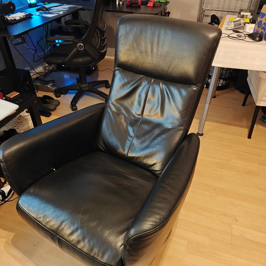 Zwart lederen Hukla relax stoel, Huis en Inrichting, Fauteuils, Gebruikt, Leer, 50 tot 75 cm, Minder dan 75 cm, Ophalen