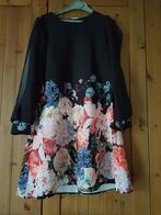 Zwart jurkje met fleurige bloemdessin, maat 38, Maat 38/40 (M), Zwart, Ophalen of Verzenden, Zo goed als nieuw