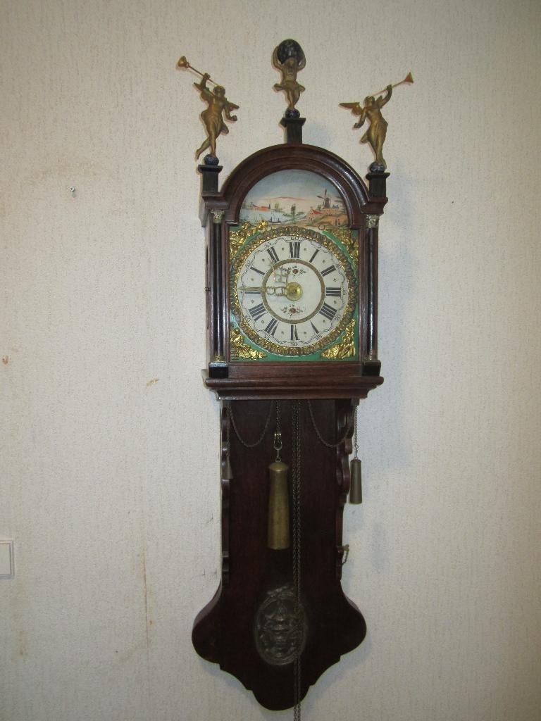klokken staart klok 1850,110 euro, Ophalen