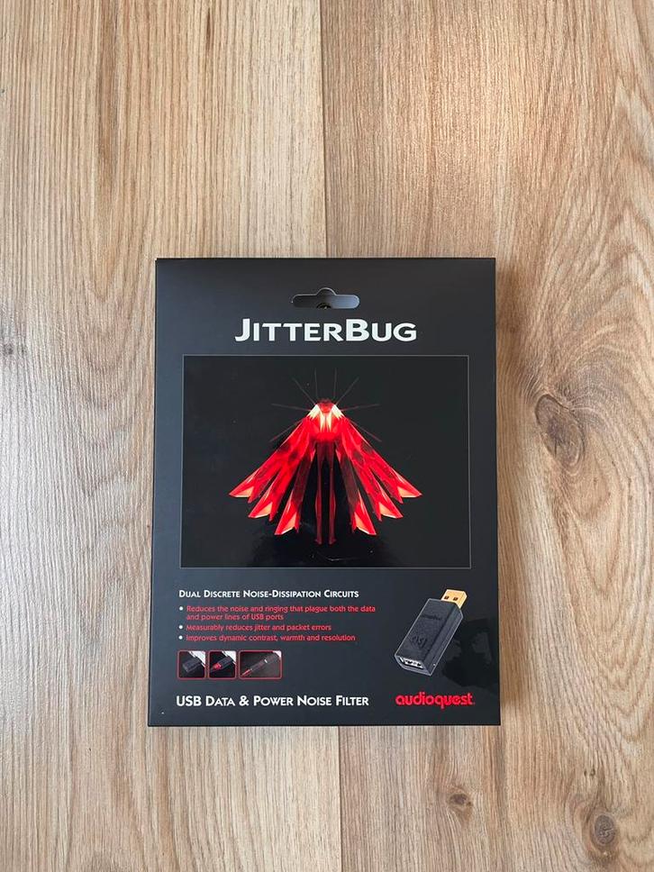 AudioQuest JitterBug USB noise filter, Audio, Tv en Foto, Audiokabels en Televisiekabels, Zo goed als nieuw, Overige kabels, Minder dan 2 meter