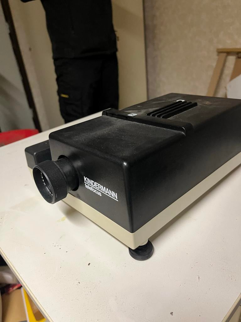 Kindermann Telefocus diaprojector, Ophalen, Gebruikt