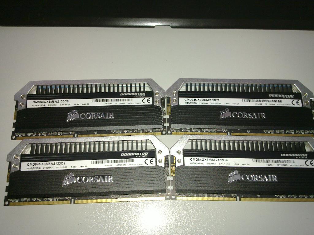 Corsair Dominator Platinum CMD64GX3M8A2133C9 4x8 32GB DDR3, Computers en Software, RAM geheugen, Ophalen, 32 GB, DDR3, Zo goed als nieuw