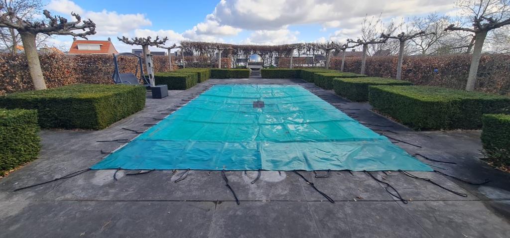 Winter PVC afdekzeil voor (groot) zwembad van 10x5 meter., Tuin en Terras, Zwembad-toebehoren, Ophalen, Gebruikt, Afdekzeil