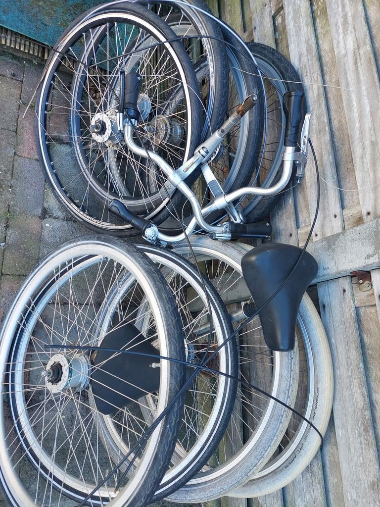 Fietswielen met naafdynamo en achterwielen, Ophalen of Verzenden, Toerfiets, Wiel