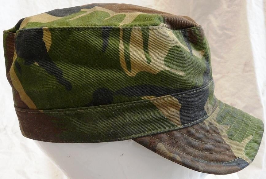 Pet, Uniform, Gvt, Zomer, Woodland, maat 56, KL, 1990s.(16), Ophalen of Verzenden, Landmacht, Nederland, Kleding of Schoenen