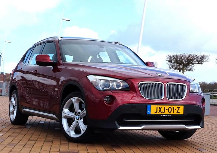 BMW X1 XDrive28i EXE 258pk Pano Leer Memory vol!, Auto's, BMW, Bedrijf, Te koop, X1, 4x4, ABS, Airbags, Airconditioning, Bluetooth