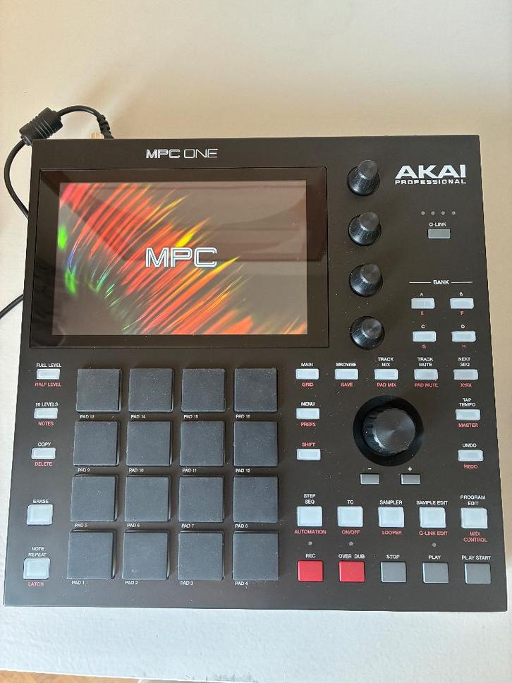 Akai MPC ONE Sampler Drumpad in absolute nieuwstaat, Muziek en Instrumenten, Samplers, Zo goed als nieuw, Ophalen of Verzenden