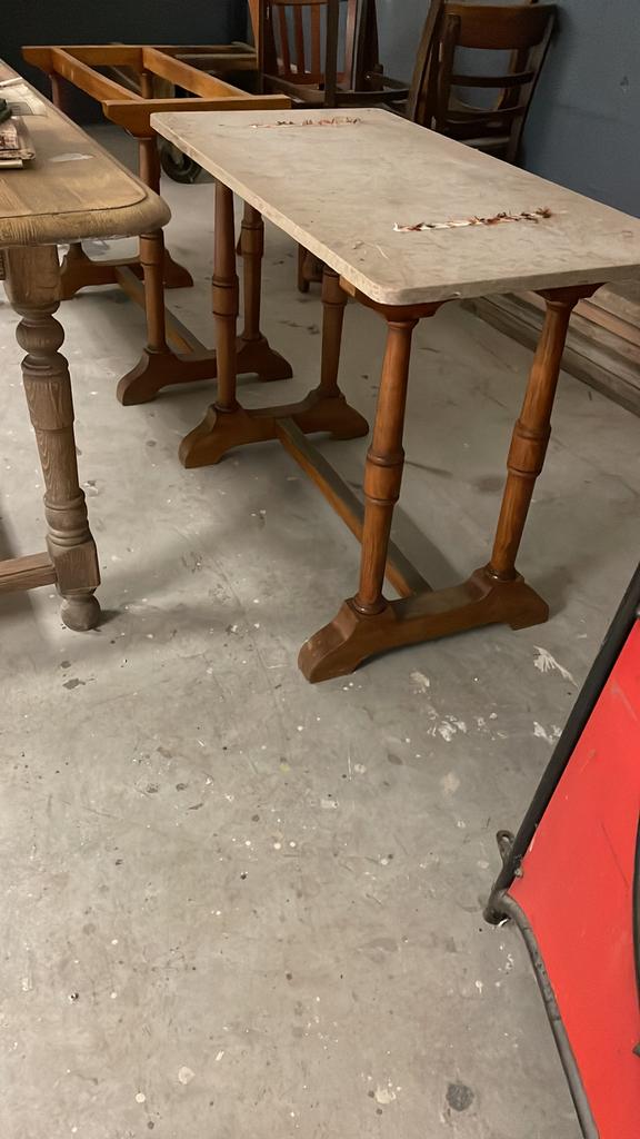 Antiek frans tafeltje, Ophalen