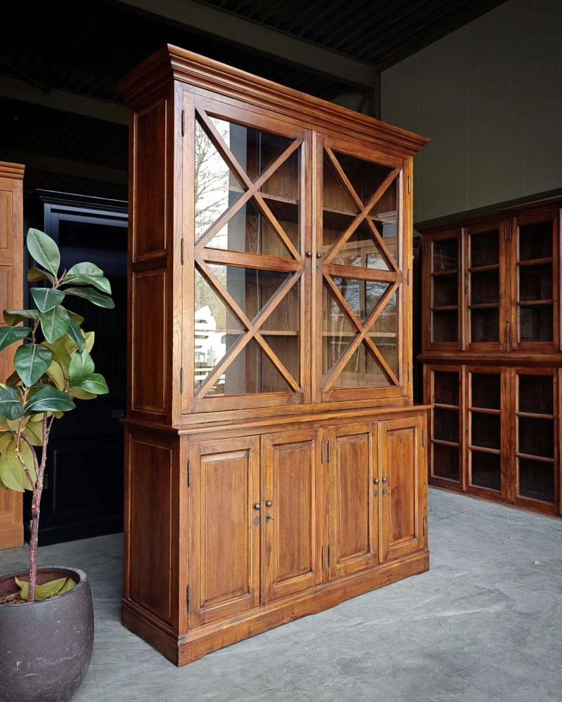 Prachtige eikenhouten servieskast | Buffetkast eiken #9147, Huis en Inrichting, Kasten | Buffetkasten, Niet ingevuld, 200 cm of meer