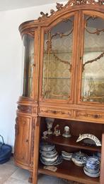 Duitse Art Deco Kast met Geslepen Glas en Bolle Vorm, Antiek en Kunst, Antiek | Meubels | Kasten, Ophalen of Verzenden