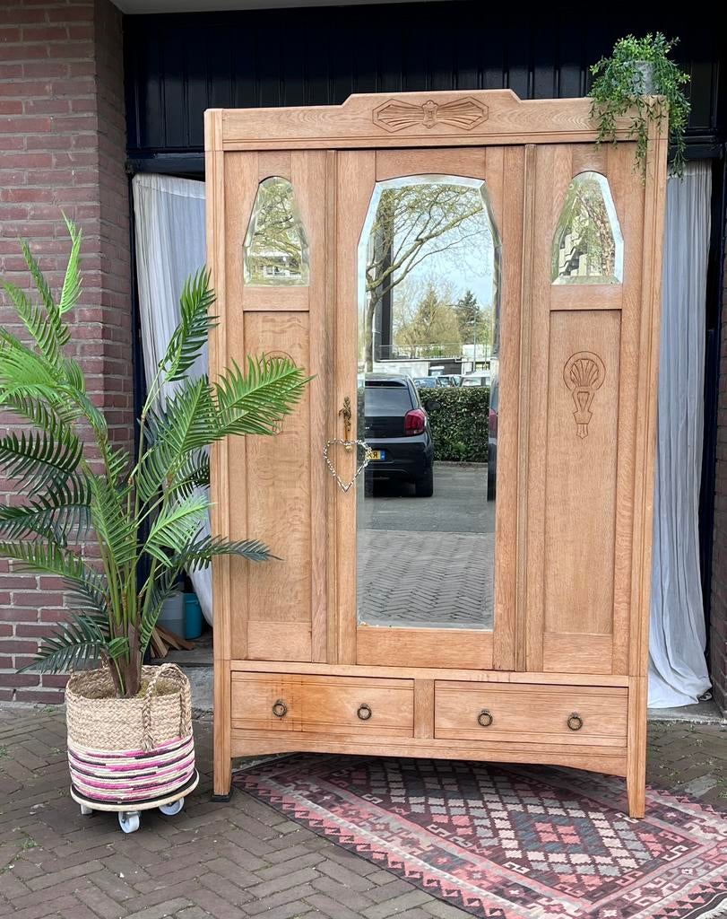 Mooie blank eiken kledingkast., Ophalen of Verzenden, Zo goed als nieuw, 50 tot 75 cm, 200 cm of meer