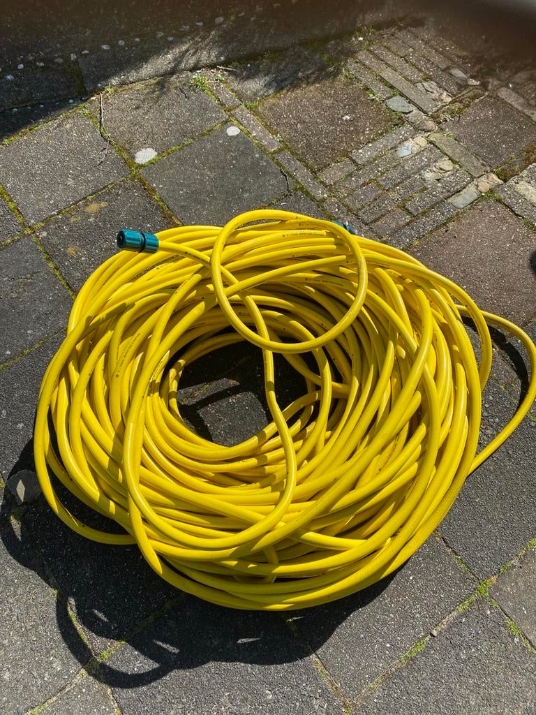 Tuinslang 100 meter, Tuin en Terras, Tuinslangen, Ophalen of Verzenden, Zo goed als nieuw, Tuinslang