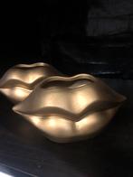 Set van 2 Nieuwe Gouden Lip Vazen - Decoratieve Mond Vorm, Overige materialen, Overige kleuren, Nieuw, Ophalen of Verzenden