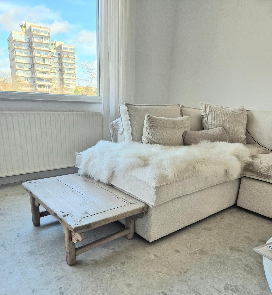 Oude houten elmhout bijzettafel Woontheater Japandi loods 5, Huis en Inrichting, Ophalen, Minder dan 45 cm, Loft Japandi Westwing betonlook Ibiza Boho