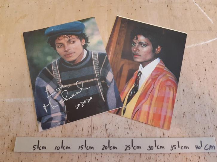 Posters Michael Jackson Maat A4 Paspoortboekje, Verzamelen, Posters, Zo goed als nieuw, Muziek, A1 t/m A3, Rechthoekig Staand
